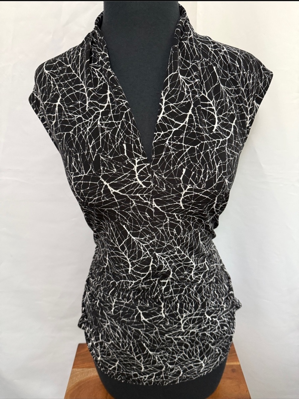 Winter Branches Side Ruched V-Neck Shell